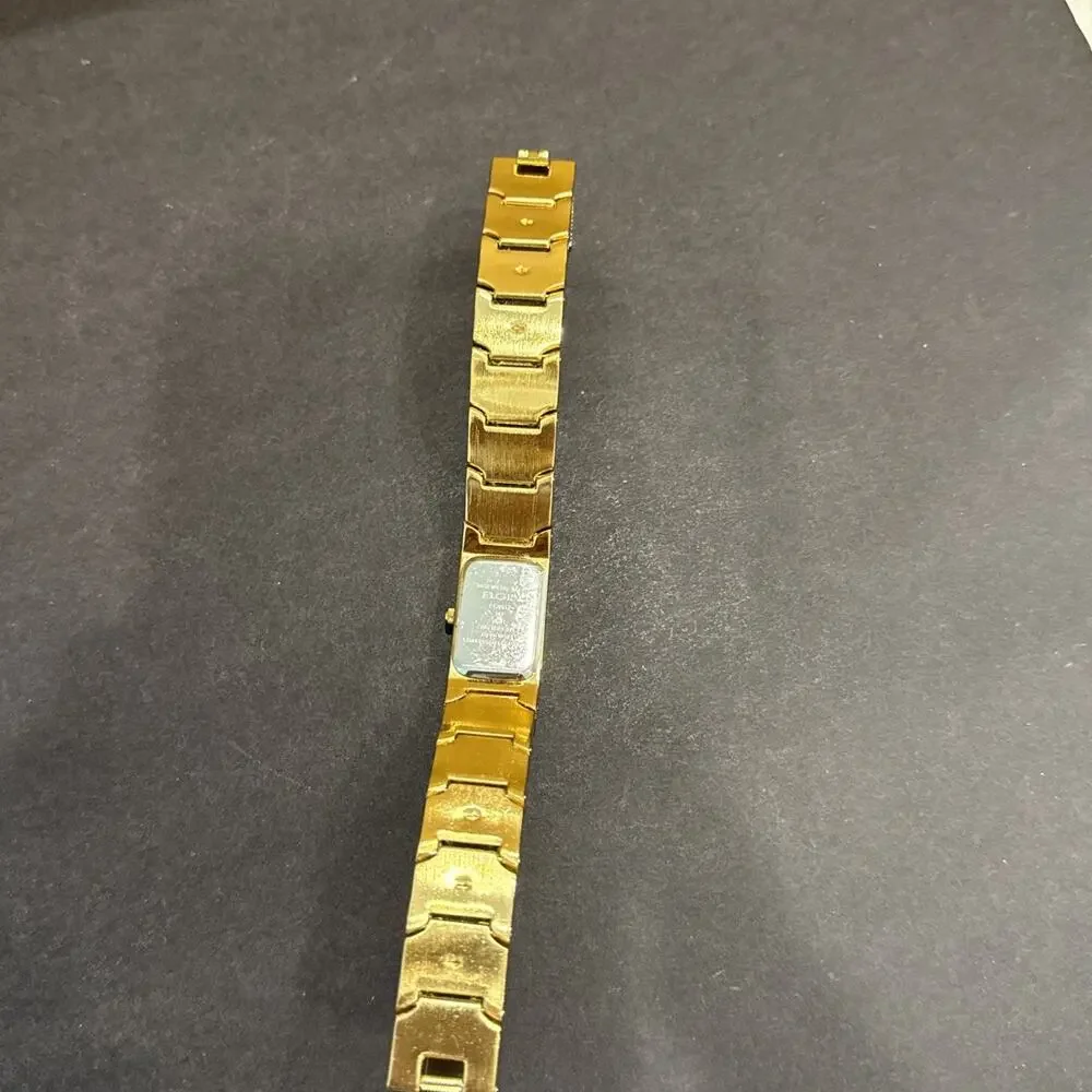 VTG Elgin Rhinestone Heart Bracelet Watch Gold Tone Cocktail w Box